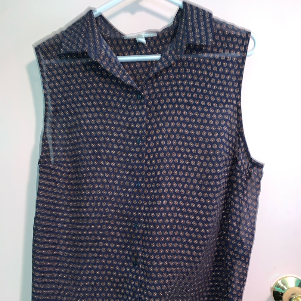 Button up tank - Picture 2 of 2